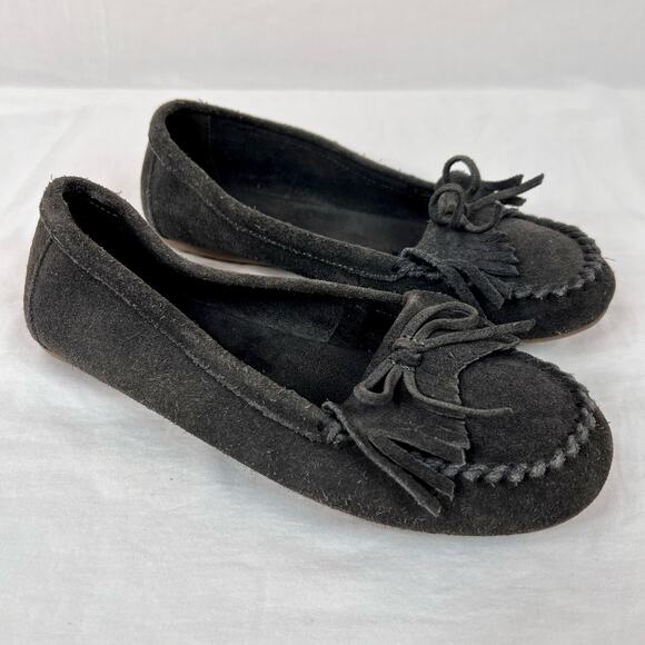 Minnetonka Kiltie Moccasin Womens 8.5 Gray Suede Leather Slip On Driving Shoes - Picture 1 of 9